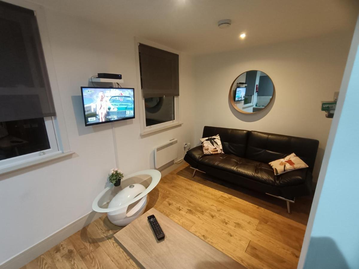 Lovely 2 Bedroom Serviced Apartment In London Eksteriør billede