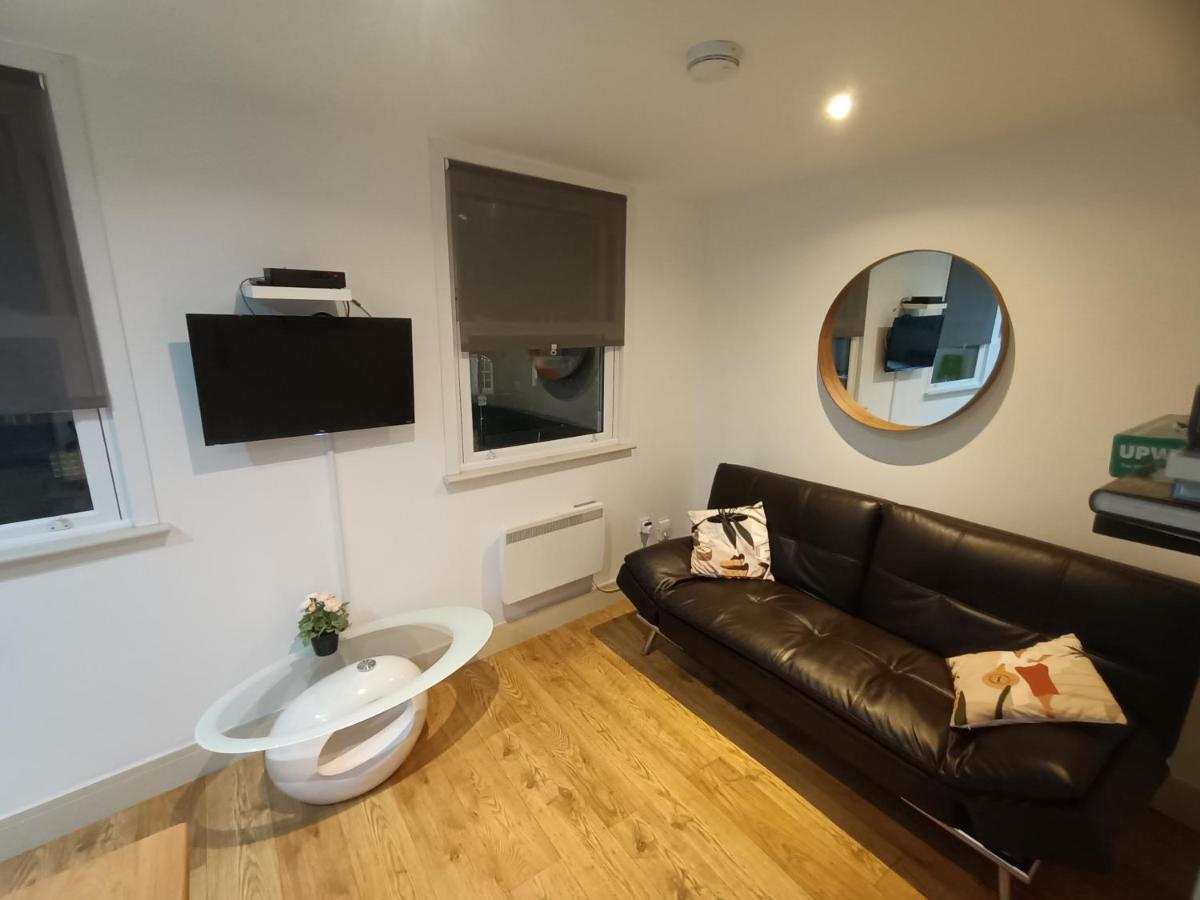 Lovely 2 Bedroom Serviced Apartment In London Eksteriør billede