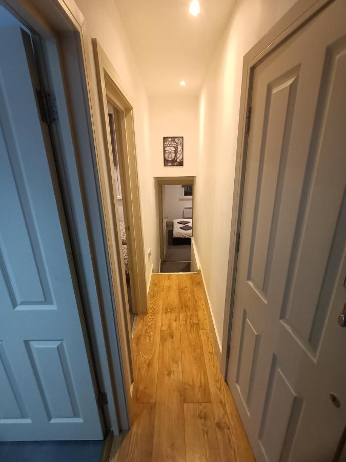 Lovely 2 Bedroom Serviced Apartment In London Eksteriør billede