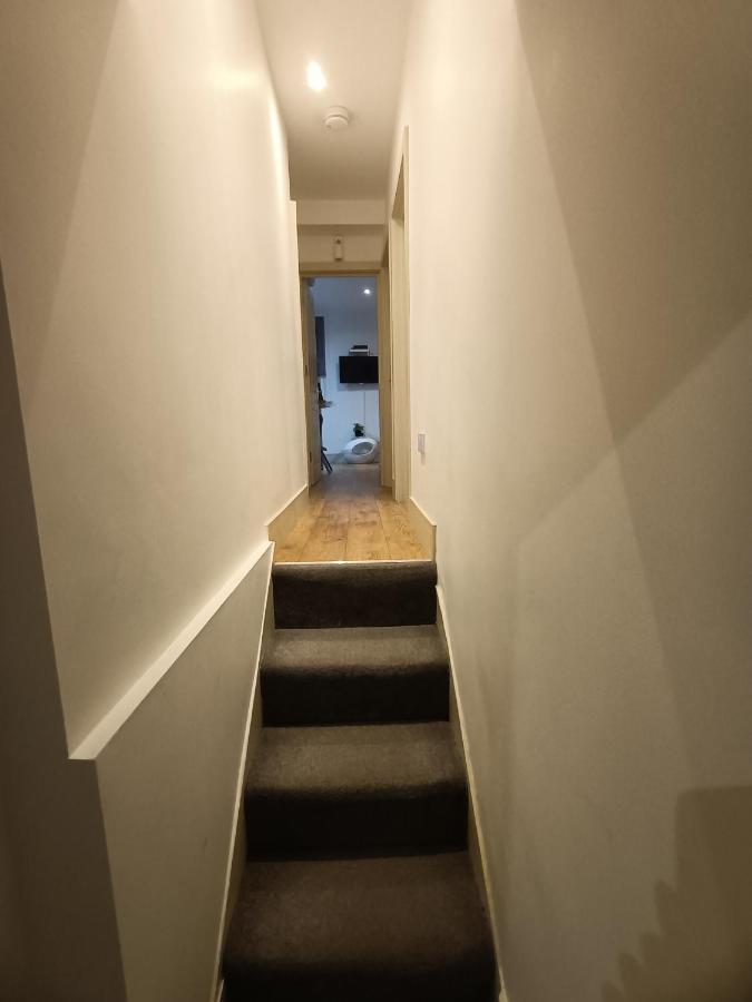 Lovely 2 Bedroom Serviced Apartment In London Eksteriør billede